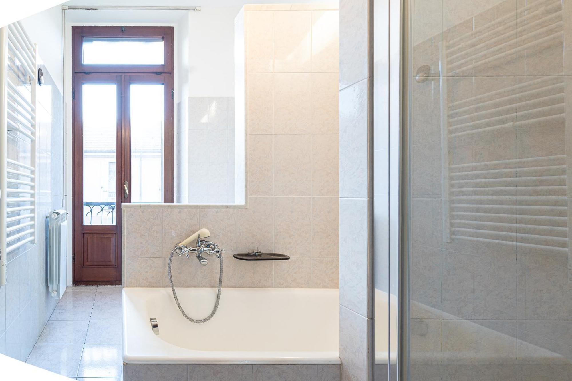 Easy Central Apartment - Milano Porta Romana Bagian luar foto